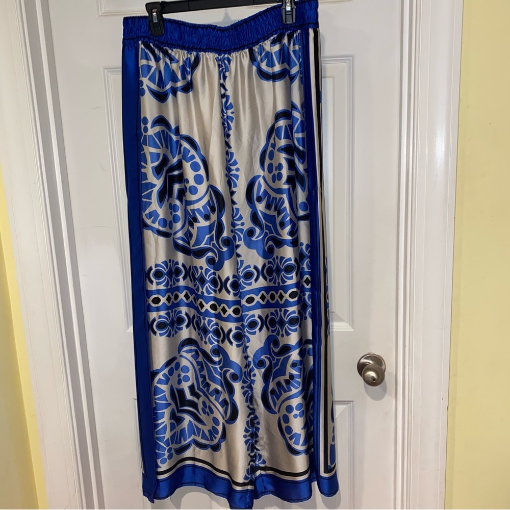 ZARA WOMAN BLUE PRINTED PAJAMA BEACH POOL PARTY PANTS SIZE XL CASUAL TO DRESSY